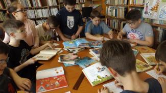 Fekete-Vörösmarty iskola, 4.b osztály